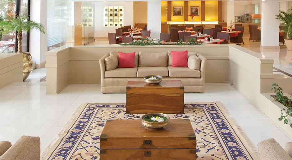 Trident Chennai Exterior foto The lobby