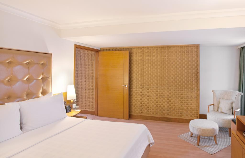 Trident Chennai Exterior foto A room at the hotel